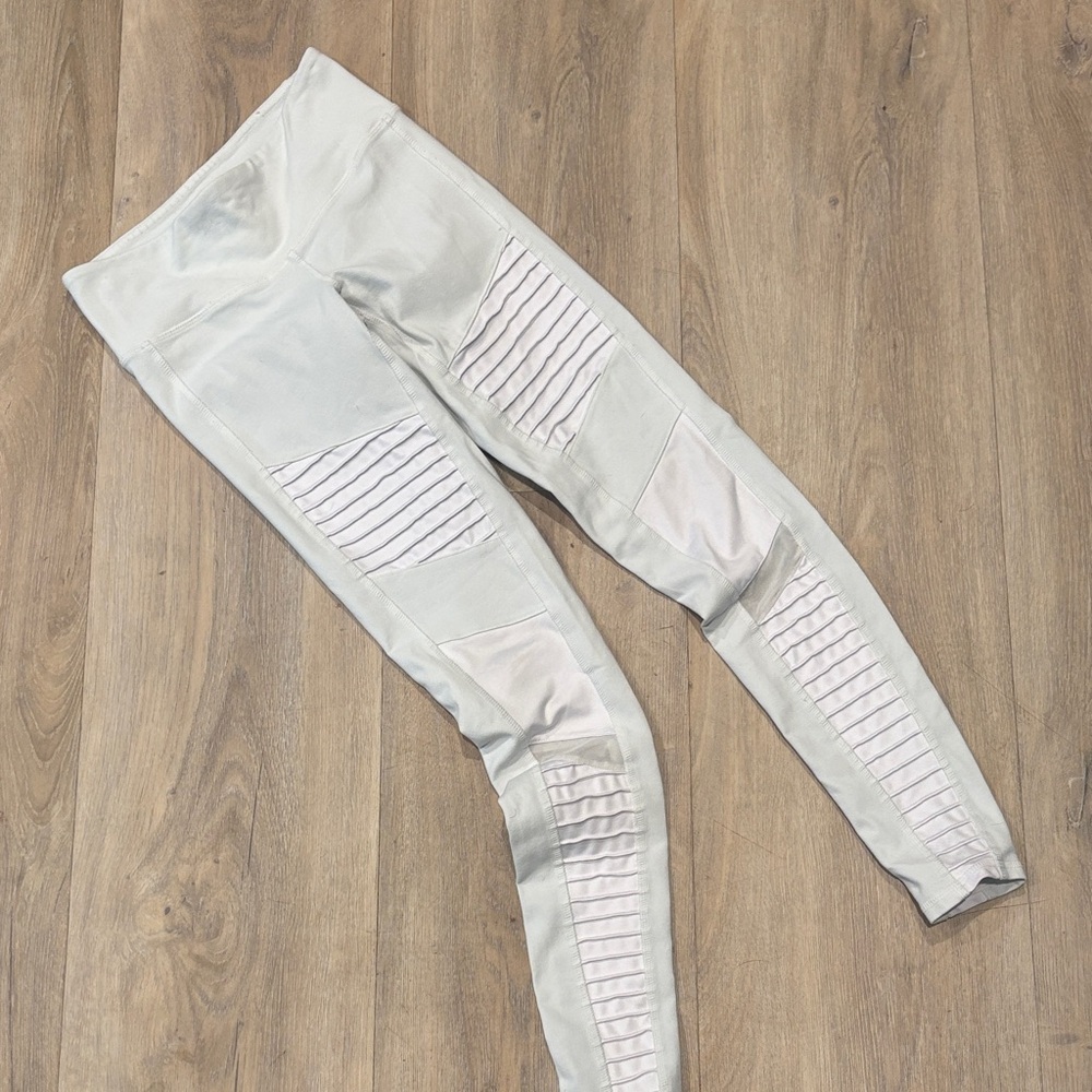 ALO TEXTURED OFF WHITE MESH CUTOUT LEGGINGS